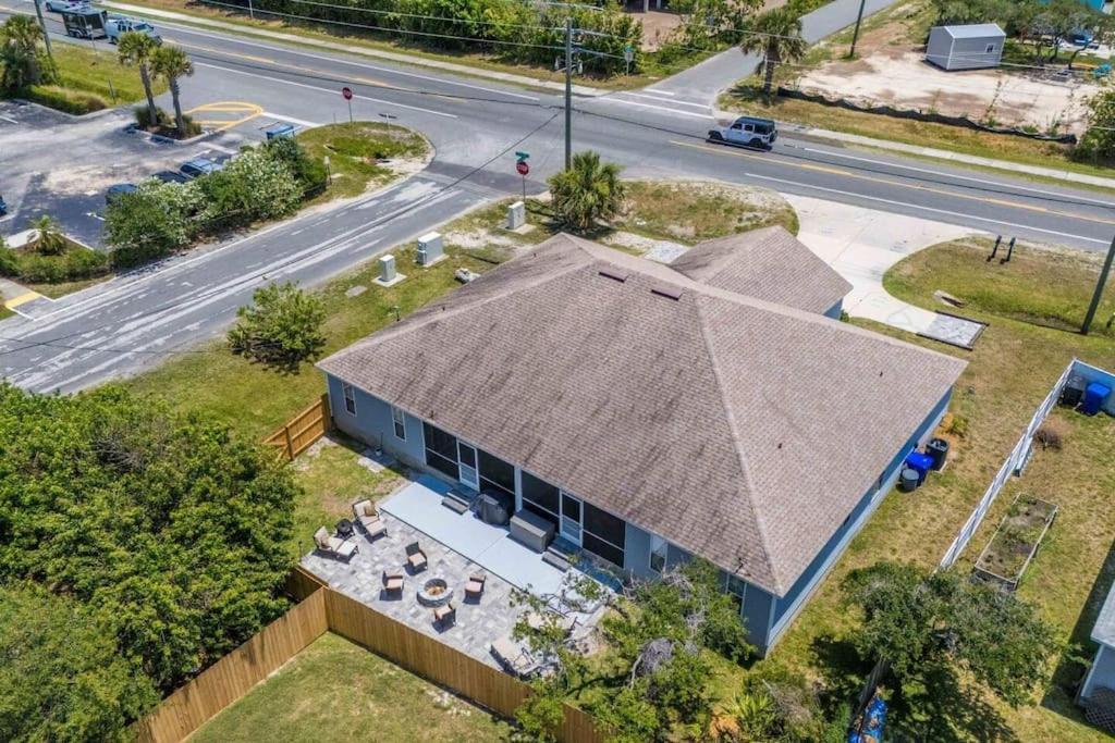 Fully Equipped Paradise! Walk To Beach! Apartment *
