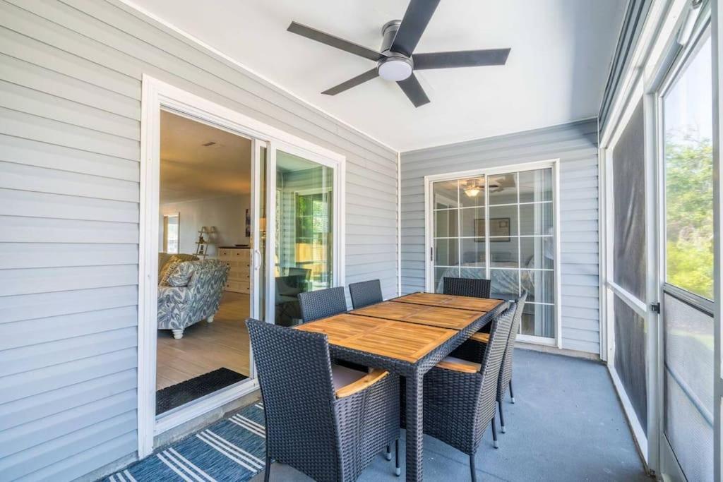 Fully Equipped Paradise! Walk To Beach! Apartment