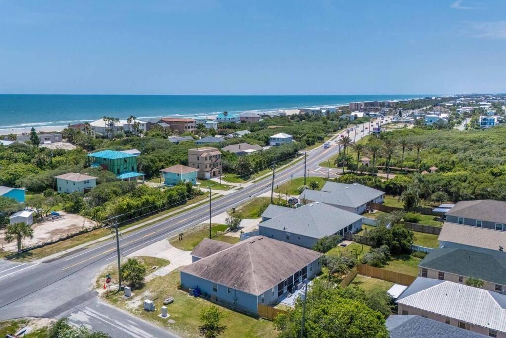 Apartment Fully Equipped Paradise! Walk To Beach!