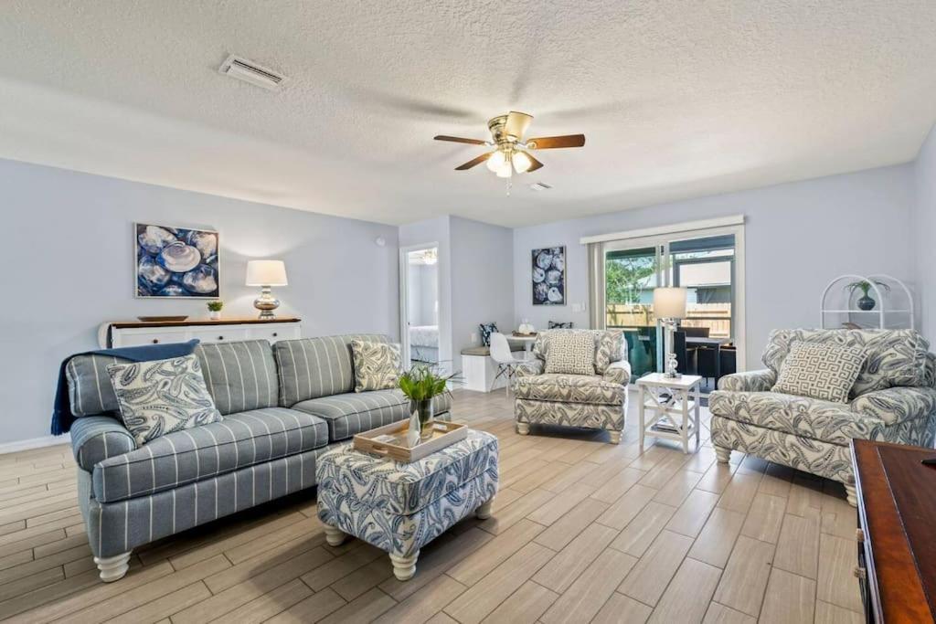 Fully Equipped Paradise! Walk To Beach! * St. Augustine